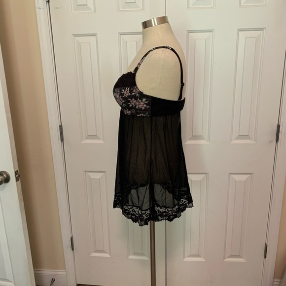 Victoria’s Secret leopard print pajama top - Picture 5 of 6